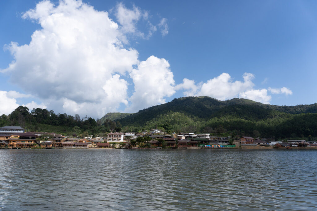 วิวหมู่บ้านรักไทย